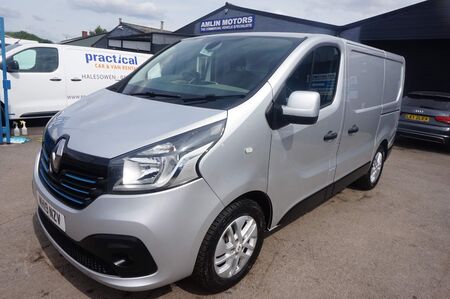 RENAULT TRAFIC 1.6 dCi 27 Sport Nav SWB Standard Roof Euro 6 5dr