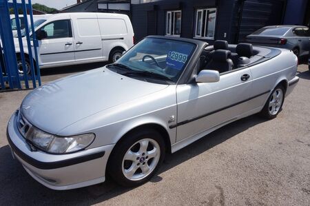 SAAB 9-3 2.0T SE 2dr