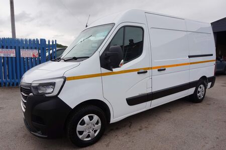 RENAULT MASTER 2.3DCI 35 BUSINESS+ FWD MWB M.ROOF EURO6