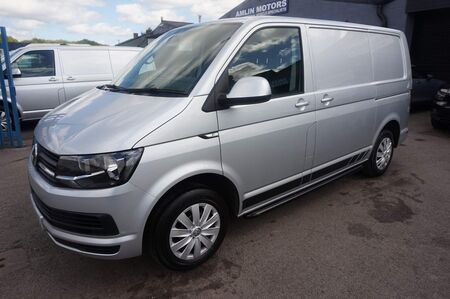 VOLKSWAGEN TRANSPORTER 2.0 TDI T32 BlueMotion Tech Trendline DSG FWD SWB Euro 6 (s/s) 5dr