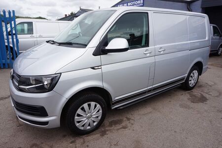 VOLKSWAGEN TRANSPORTER 2.0 TDI T32 BlueMotion Tech Trendline FWD SWB Euro 6 (s/s) 5dr