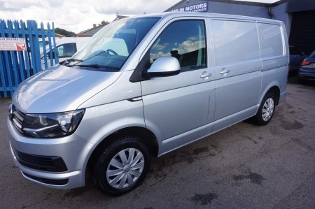 VOLKSWAGEN TRANSPORTER 2.0 TDI T32 BlueMotion Tech Trendline FWD SWB Euro 6 (s/s) 5dr