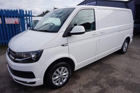 VOLKSWAGEN TRANSPORTER 2.0 TDI T30 Highline FWD LWB Euro 6 (s/s) 5dr