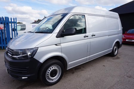 VOLKSWAGEN TRANSPORTER 2.0 TDI T32 BlueMotion Tech Startline 4Motion LWB Euro 6 (s/s) 5dr