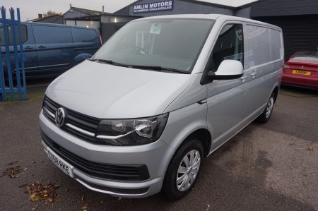 VOLKSWAGEN TRANSPORTER 2.0TDI T32 SWB BlueMotion Trendline DSG