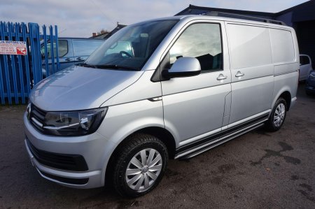 VOLKSWAGEN TRANSPORTER 2.0 TDI T32 BlueMotion Tech Trendline DSG FWD SWB Euro 6 (s/s) 5dr