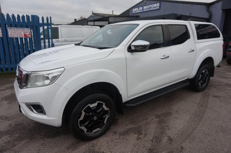 NISSAN NAVARA 2.3DCI N-CONNECTA D/CAB 4WD PICKUP EURO6