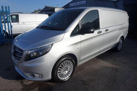 MERCEDES-BENZ VITO 2.0 114 CDI Premium G-Tronic RWD L2 Euro 6 (s/s) 5dr (LWB)