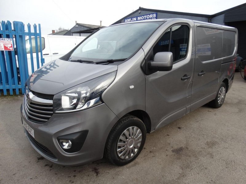 VAUXHALL VIVARO 1.6 CDTi 2700 BiTurbo ecoTEC Sportive L1 H1 Euro 6 (s/s) 5dr